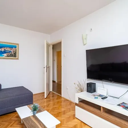 Apartmán Vido- 1-bedroom With Loggia Dubrovník